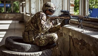 arme, camouflage, canondefusil, embuscade, chape, chargeur, portée, rangers, sniper, semelle, pneu, casque, fusil