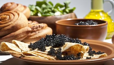 pandekager, tallerken, kanelsnegl, kaviar, skål, sort, olie