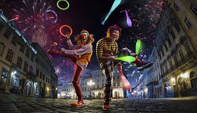 juggling, clubs, pavingstone, fireworks, performance, tartan, plaza, beret, rings, clowns