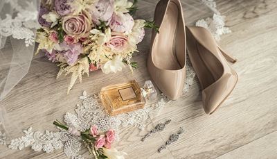 perfume, pumpsshoes, earrings, bridalveil, boutonniere, bouquet, beige, rose, heel, lace
