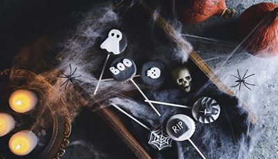 stèle, citrouille, araignée, fantôme, halloween, bougies, web, crâne