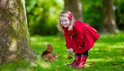 coat, bunch, rubberboots, bark, squirrel, bow, grass, girl, park, tail