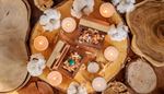 shavings, growthrings, jewelrybox, ring, crack, candle, bark, wood, cotton
