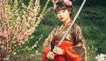 silk, japanesegirl, bangs, katana, makeup, blossom, flower, pink, kimono
